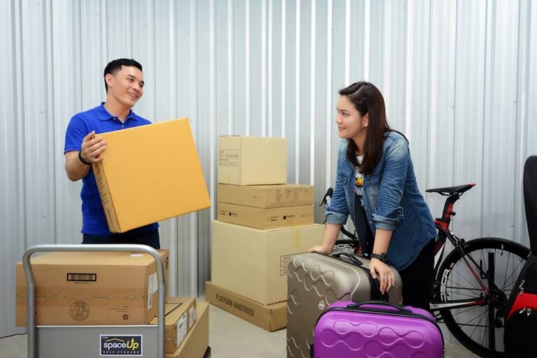 สเปซอัพ ห้องเก็บของให้เช่า และ โกดังขนาดเล็กให้เช่า